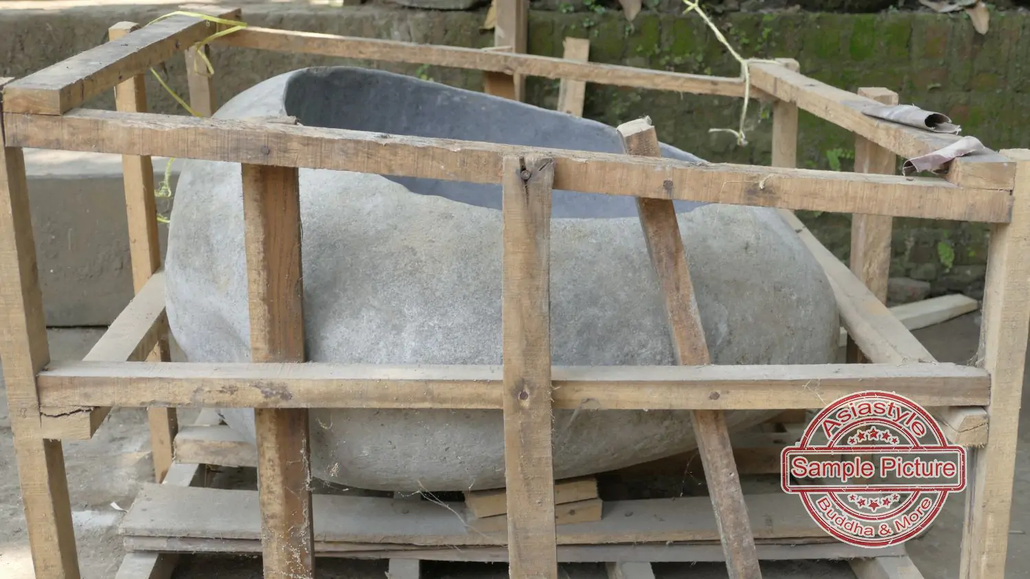  Product image 5 of the product “Basin from Riverstone, Natural surface, polished inside. Dia approx 70-75. Height 46-50 ”